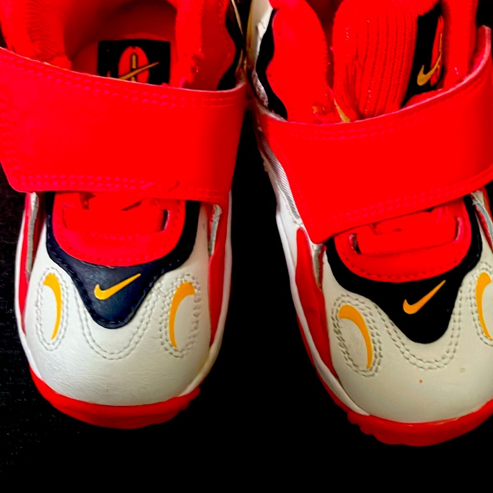 Size 7c  toddler boys